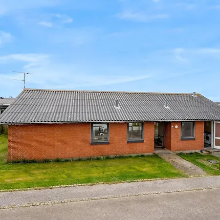 Agne - 400m From The Sea By Interhome Hvide Sande
